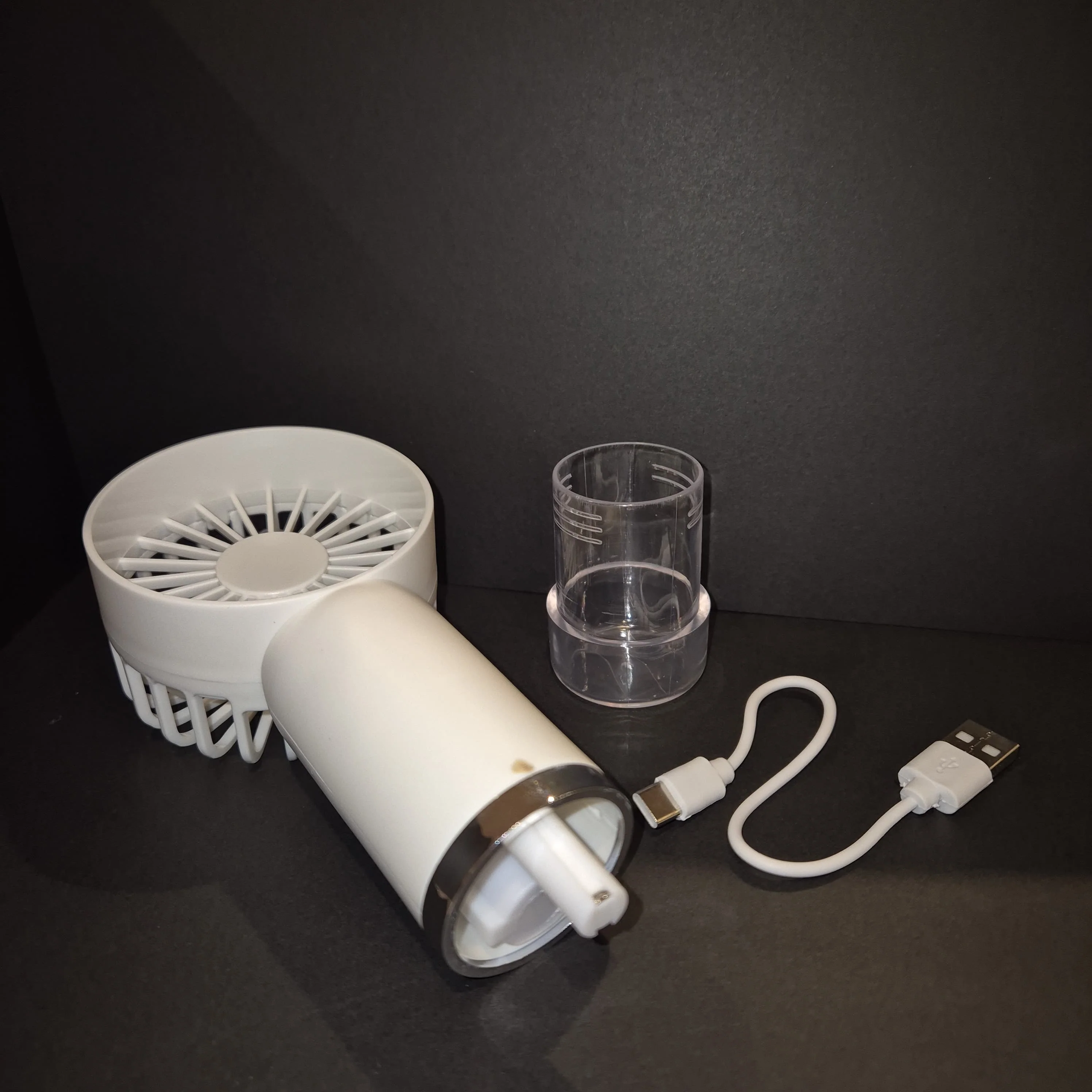 Rechargeable Handheld Spray Fan USB C - Image 3